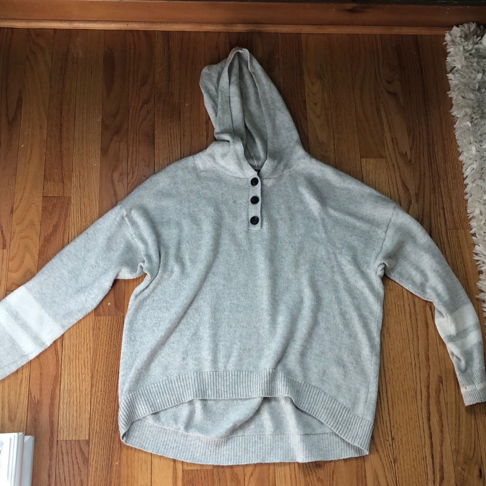 American Eagle sweater hoodie
